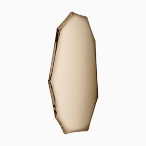 Espejo de pared escultural Tafla C3 clásico dorado de Zieta