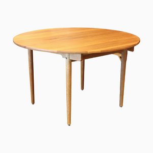 Round Dining Table in Oak by Hans J. Wegner for Andreas Tuck, 1960s
