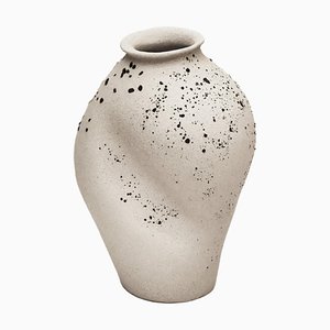 Stomata 4 Vase von Anna Karountzou