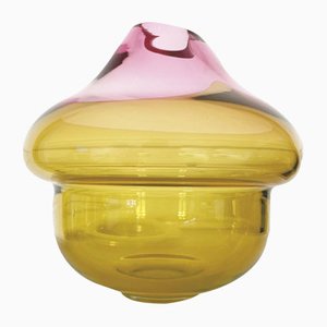Vaso piccolo Vulcano color senape di Alissa Volchkova