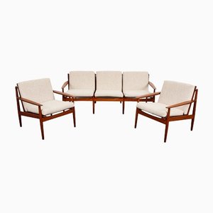 Mid-Century Danish Modern Sofa & Armchairs Sofa and Armchairs by Svend Åge Eriksen for Glostrup, 1960s, Set of 3