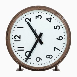Reloj de ferrocarril grande de doble cara de English Clock Systems, años 40