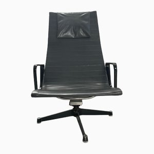 Sedia EA 123 di Charles & Ray Eames per Herman Miller, anni '50