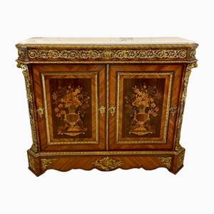 Mueble auxiliar francés Luis XV antiguo de marquetería floral de ormolú, década de 1860