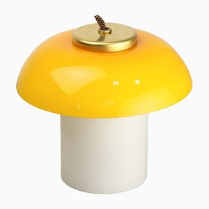 Lámpara de mesa hongo Mid-Century de vidrio amarillo y latón