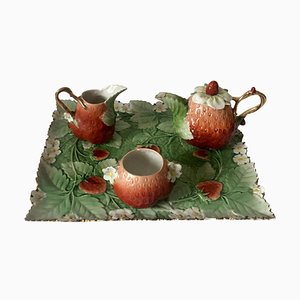 Juego de té en forma de fresa de Royal Bayreuth, Germany, años 20. Juego de 4