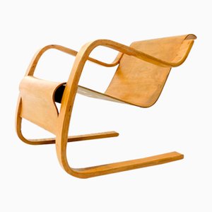 Vintage Model 31 Lounge Chair in Plywood by Alvar Aalto for Wohnbedarf, 1932