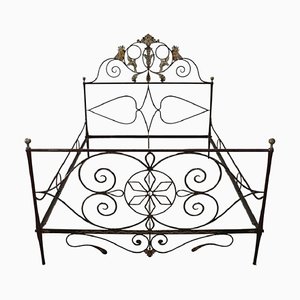 Antique Single Bed in Iron with Hand Painting Decorations