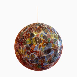 Esfera pequeña en blanco lechoso de cristal de Murano con murrina multicolor de Simoeng