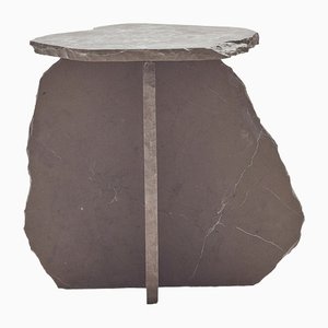 Tavolino da caffè Vestiges minimalista in marmo di Aparentment