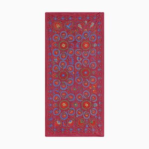 Tapiz o mantel de seda bordado Suzani con diseño floral