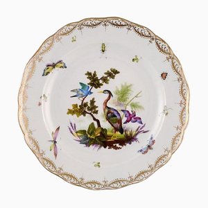 Piatto antico in porcellana con uccelli e insetti dipinti a mano di Meissen