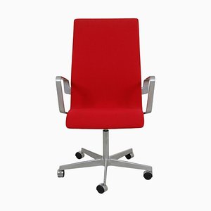 Oxford Desk Chair in Red Fabric by Arne Jacobsen