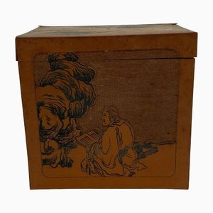 Caja china tallada del siglo XVIII