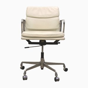 White EA217 Soft Pad Office Chair by Charles & Ray Eames for Vitra, 2000s