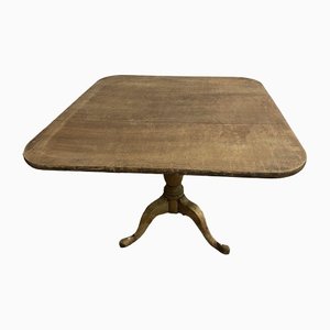 Antique Georgian Oak Tilt-Top Tripod Base Table, 1800s