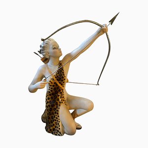 Italian Art Deco Porcelain Sculpture of Diana the Hunter by Ronzan, 1940si