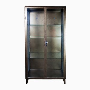Discover The Treasures Of Industrial Style Furniture And