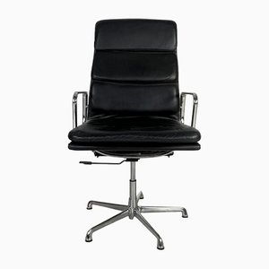 ICF Soft Pad Group Chair aus schwarzem Leder von Charles und Ray Eames für Herman Miller, 1960er