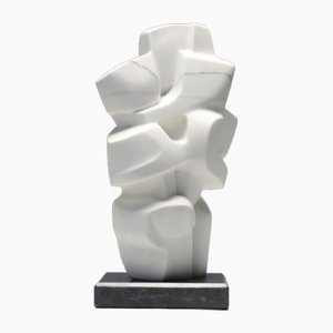 Carrara Marmor Skulptur mit Sockel aus Blaustein von Jan Keustermans, 2000er
