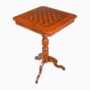 Tisch mit Intarsien Schachbrett. 1800er