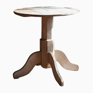 Round Pedestal Bistro Table with Paint