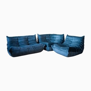 Asiento esquinero, sillón y sofá de dos plazas Togo en azul de Michel Ducaroy para Ligne Roset, 1979. Juego de 3