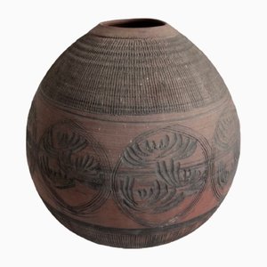 Large Earthenware Brown Robbed Vase