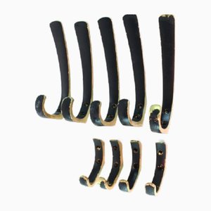 Ganci in ottone nello stile di Carl Auböck, anni '50, set di 9