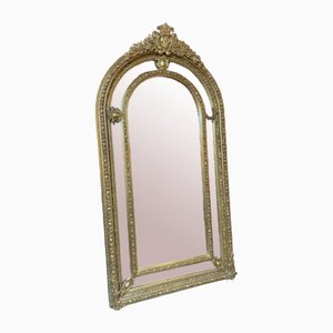 Großer Französischer Spiegel mit Geschnitztem Vergoldetem Rahmen