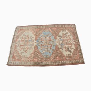 Tapis Artisanal en Laine Délavée