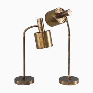 Lámparas de mesa escandinavas Mid-Century de latón atribuidas a Crafts Tyringe, años 60. Juego de 2