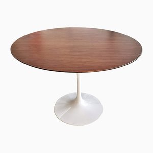 Round Tulip Dining Table by Eero Saarinen for Knoll Inc. / Knoll International, 2000s