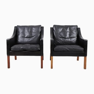 Mid-Century Danish Lounge Chairs in Patinated Leather by Børge Mogensen from Fredericia, Set of 2