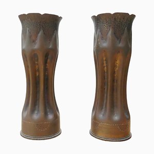 Französische Trench Art Vasen aus Messing, Frankreich, 1930er, 2er Set