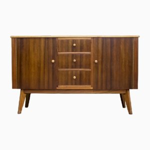 Credenza in noce di Morris of Glasgow, anni '50