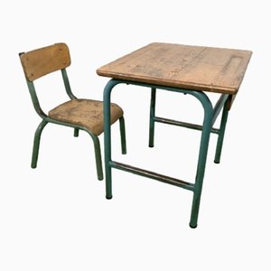 Tavolo e sedia da bambino Mid-Century, anni '40, set di 2