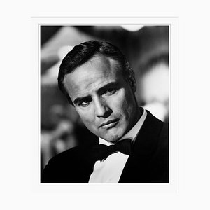 Serious Marlon Brando, 1962 / 2022, Imprimé Pigment Archival Noir et Blanc