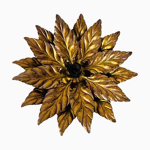 Plafón en forma de flor florentina dorada de Hans Kögl, Germany, años 70