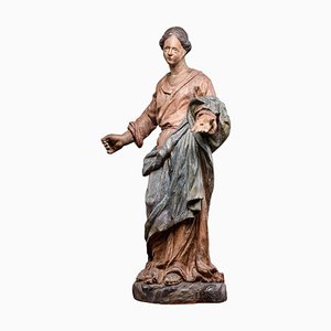 Statua in legno intagliato policromo raffigurante Madonna, Francia, XVII secolo