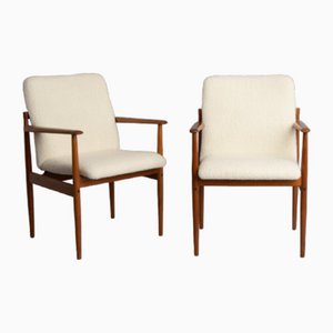 Mid-Century Armchairs in Teak and Wool Boucle Fabric, 1960s, Set of 2