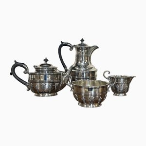 Brocca da tè e caffè placcata in argento, inizio XX secolo, set di 4