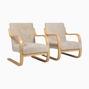 Poltrona serie 402 in pelle di agnello attribuita ad Alvar Aalto per Artek, anni '60