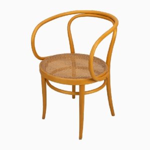 Silla Arrm modelo 209 de Thonet