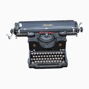 Italian Ivrea 40 Typewriter from Olivetti, 1940s