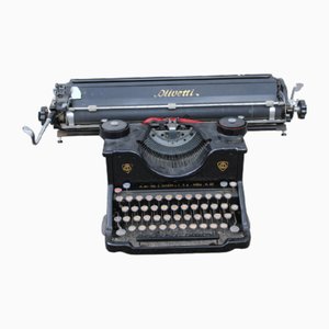 Italienische Ivrea 40 Schreibmaschine von Olivetti, 1940er
