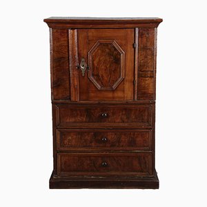 18 Century Baroque Walnut Cabinet Chest of Drawers, 1720s