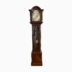 Reloj vintage de caoba marrón