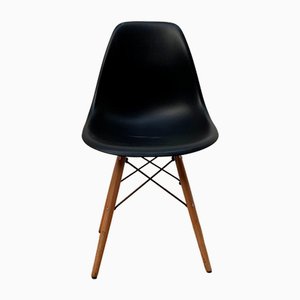 Chair in the style of DSR by Charles & Ray Eames
