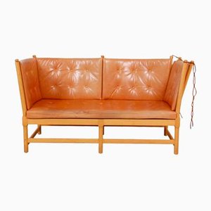 Spoke-Back Sofa aus patiniertem cognacfarbenem Leder von Børge Mogensen für Fritz Hansen, 1970er